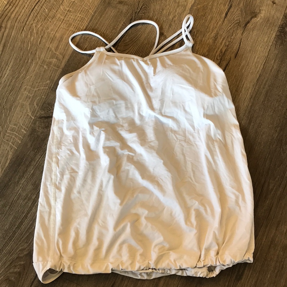 Lululemon tank